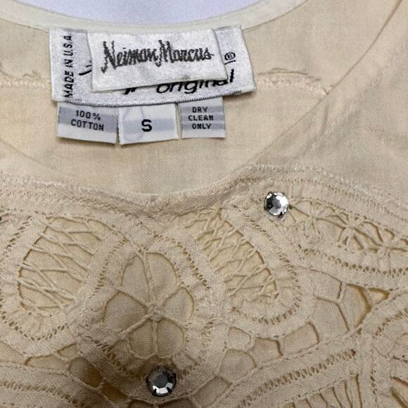 Neiman Marcus Size Small Vintage Top Made With 100% Cotton - Picture 3 of 5